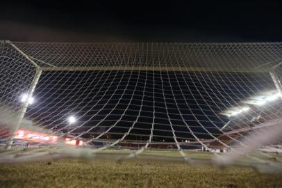  ****EM BAIXA****CAXIAS DO SUL, RS, BRASIL,22/07/2020-  Estádio Centenário em Caxias do sul, onde acontecerá na noite desta Quarta Feira o Gre-Nal 425. Jogo válido pela retomada do Gauchão. Foto: Jefferson Botega / Agencia RBS<!-- NICAID(14551168) -->