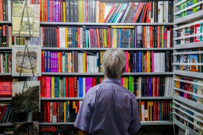  PORTO ALEGRE, RS, BRASIL - 01.11.2019 - Pelo quarto ano consecutivo uma escritora assume o comando de um dos maiores eventos literários da América Latina, a Feira do Livro de Porto Alegre. A sequência começou com Cínthia Moscovich em 2016 e deu continuidade à Valesca de Assis em 2017, Maria Carpi em 2018 e Marô Barbieri em 2019. (Foto: Marco Favero/Agencia RBS)<!-- NICAID(14312259) -->