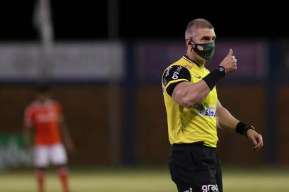 Inter enfrenta o Esportivo, no Estádio Montanha dos Vinhedos, em Bento Gonçalves, pela quinta rodada do segundo turno do Gauchão. Anderson Daronco<!-- NICAID(14553595) -->