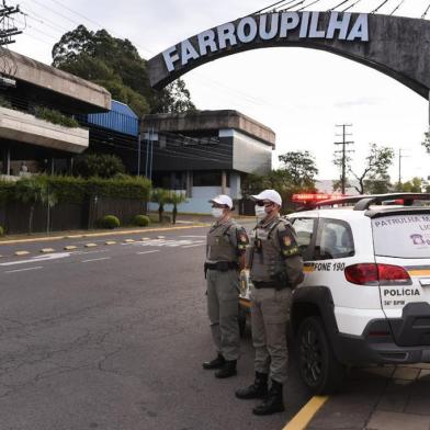 O 36º Batalhão de Polícia Militar (BPM) completa 14 anos de sua instalação em Farroupilha. O 36º BPM também tem responsabilidade territorial sobre os municípios de Flores da Cunha, Antônio Prado, São Marcos, Nova Pádua e Nova Roma do Sul.<!-- NICAID(14553742) -->