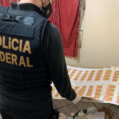 PORTO ALEGRE, 29/07/2020, Polícia Federal prende em flagrante chefe de organização criminosa que comandava laboratório de falsificação de moeda<!-- NICAID(14555629) -->