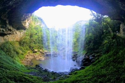 Parque do Salto Ventoso, em Farroupilha<!-- NICAID(13549535) -->