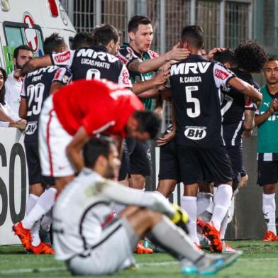 Jogadores do Atlético-MG comemoram gol contra o Inter<!-- NICAID(11752486) -->