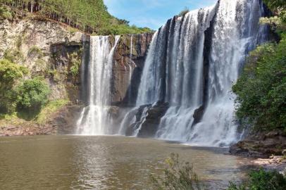 Bom Jesus, rs<!-- NICAID(14549707) -->