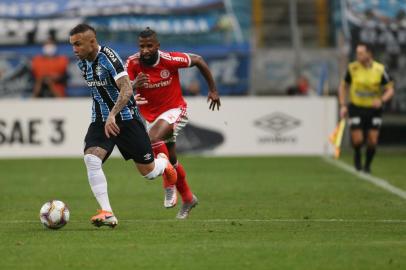  PORTO ALEGRE, RS, BRASIL - 05/08/2020 - GRÊMIO X INTERNACIONAL: Jogo ocorre na Arena e define o campeão do segundo turno do Gauchão 2020. Devido à pandemia do coronavírus, partida será realizada sem público, seguindo rigorosos protocolos sanitários. (FOTO: Jefferson Botega/Agência RBS)Indexador: Jeff Botega<!-- NICAID(14561700) -->