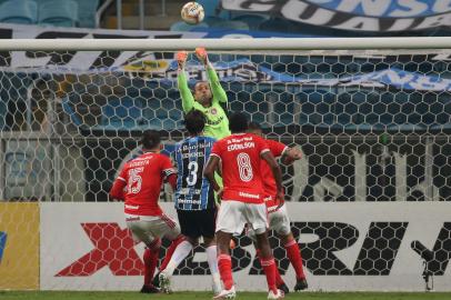  PORTO ALEGRE, RS, BRASIL - 05/08/2020 - Grêmio e Internacional disputam Gre-Nal decisivo do segundo turno do Gauchão 2020. FOTO: Jefferson Botega/Agência RBSIndexador: Jeff Botega<!-- NICAID(14561763) -->