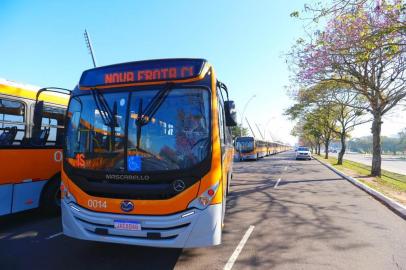  ****EM BAIXA****PORTO ALEGRE, RS, BRASIL, 06/08/2020- Novos ônibus da companhia Carris Porto Alegrense. Foto: Lauro Alves / Agencia RBS.<!-- NICAID(14562047) -->