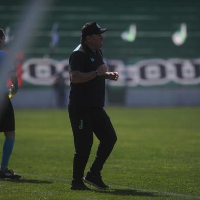  CAXIAS DO SUL, RS, BRASIL, 08/08/2020 - Juventude e CRB se enfrentam as 11 horas no estádio Alfredo Jaconi. Jogo válido pela primeira rodada da Série B do Campeonato Brasileiro. Os portões estarão fechados para torcedores devido a pandemia de coronavírus. (Marcelo Casagrande/Agência RBS)<!-- NICAID(14563803) -->