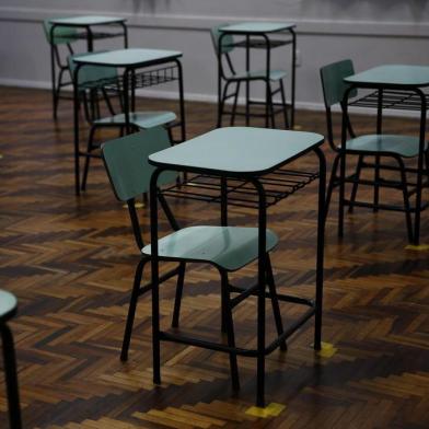  PORTO ALEGRE, RS, BRASIL, 07-07-2020: Como  as escolas particulares estão se preparando para o segundo semestre. Na foto, sala de aula no Colégio Santa Dorotéia (FOTO FÉLIX ZUCCO/AGÊNCIA RBS, Editoria de Notícias).