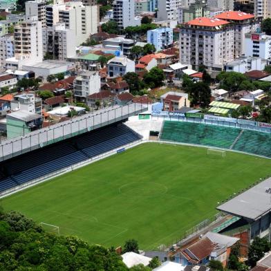  CAXIAS DO SUL, RS, BRASIL (20/01/2016) Estádio Alfredo Jaconi 2016. Vista do estádio Alfredo Jaconi. Esporte Clube Juventude 2016.<!-- NICAID(11970828) -->