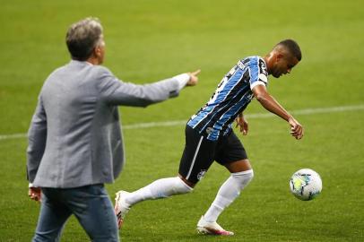  PORTO ALEGRE, RS, BRASIL, 15/08/2020- Grêmio x Corinthians: Jogo ocorreu na noite de sábado, na Arena, válido pela 3° roda do Campeonato Brasileiro 2020. Foto: Isadora Neumann / Agencia RBS<!-- NICAID(14569083) -->