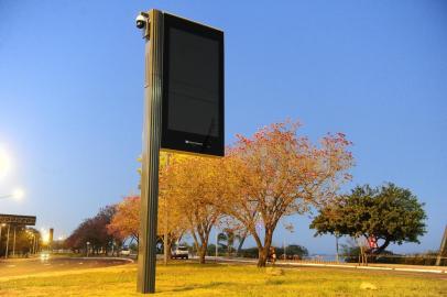  PORTO ALEGRE.RS,BRASIL.Relógio digital,instalado na orla do gasômtero,amanheceu desligado.(RONALDO BERNARDI/AGENCIA RBS).<!-- NICAID(14573289) -->