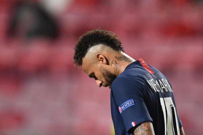  Paris Saint-Germains Brazilian forward Neymar reacts during the UEFA Champions League final football match between Paris Saint-Germain and Bayern Munich at the Luz stadium in Lisbon on August 23, 2020. (Photo by David Ramos / POOL / AFP)Editoria: SPOLocal: LisbonIndexador: DAVID RAMOSSecao: soccerFonte: POOLFotógrafo: STR<!-- NICAID(14574758) -->