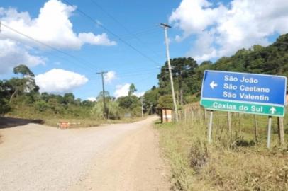 Ordem de início das obras da Estrada Velha será assinada hoje em Flores da Cunha<!-- NICAID(14574911) -->