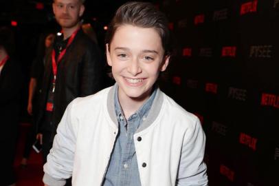  Noah Schnapp seen at ÔStranger ThingsÕ Netflix FYSee exhibit space with a Q&A at the Samuel Goldwyn Theater on Tuesday, June 06, 2017, in Los Angeles. (Photo by EricÊÊCharbonneau/Invision for Netflix/AP Images)Editoria: aLocal: Los AngelesIndexador: Eric CharbonneauSecao: ENTFonte: InvisionFotógrafo:       <!-- NICAID(14576678) -->