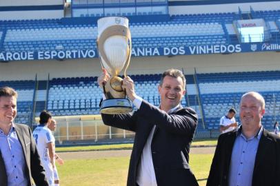 Esportivo celebra aniversário dos 101 anos em temporada histórica<!-- NICAID(14578306) -->