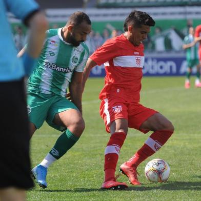  CAXIAS DO SUL, RS, BRASIL, 08/08/2020 - Juventude e CRB se enfrentam as 11 horas no estádio Alfredo Jaconi. Jogo válido pela primeira rodada da Série B do Campeonato Brasileiro. Os portões estarão fechados para torcedores devido a pandemia de coronavírus. (Marcelo Casagrande/Agência RBS)<!-- NICAID(14563795) -->