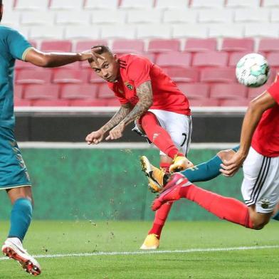 Everton Cebolinha em jogo do Benfica contra o Braga, no Estádio da Luz