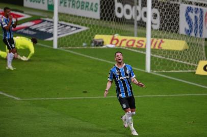  PORTO ALEGRE, RS, BRASIL - 03.09.2020 - Em jogo válido pela 7ª rodada do Campeonato Brasileiro, o Grêmio recebe o Sport Recife na Arena. (Foto: André Ávila/Agencia RBS)<!-- NICAID(14584232) -->