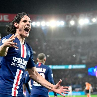  Paris Saint-Germains Uruguayan forward Edinson Cavani celebrates after a goal during the French L1 football match between Paris Saint-Germain (PSG) and Girondins de Bordeaux at the Parc des Princes stadium in Paris, on February 23, 2020. (Photo by Martin BUREAU / AFP)Editoria: SPOLocal: ParisIndexador: MARTIN BUREAUSecao: soccerFonte: AFPFotógrafo: STF<!-- NICAID(14585110) -->