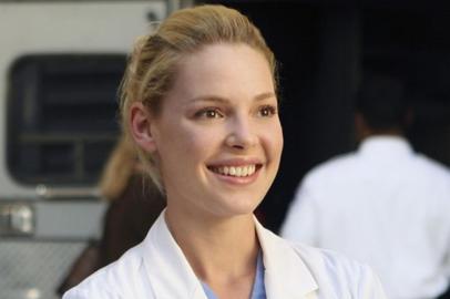 Katherine Heigl em cena de Greys Anatomy<!-- NICAID(14586617) -->