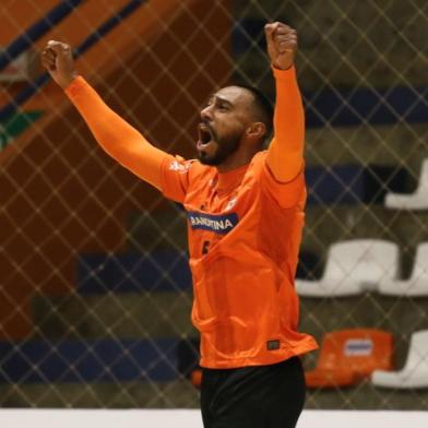 ACBF e Cascavel se enfrentaram nesta terça-feira, pela Liga Nacional de Futsal.<!-- NICAID(14587115) -->