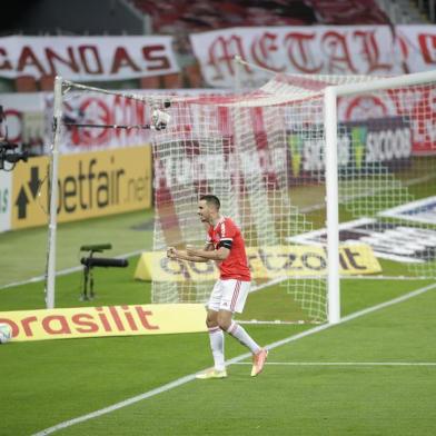  PORTO ALEGRE, RS, BRASIL - 10.09.2020 - Inter e Ceará se enfrentam no Beira-Rio pelo Campeonato Brasileiro 2020. (Foto: Isadora Neumann/Agencia RBS)<!-- NICAID(14589454) -->