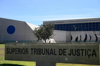 Fachada do Superior Tribunal de JustiÃ§a (STJ)Fachada do edifÃ­cio sede do  Superior Tribunal de Justiça (STJ)Local: BrasÃ­liaIndexador: Marcello Casal JrAgÃªncia BrasilFotógrafo: Reporter Fotografico<!-- NICAID(14589761) -->