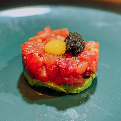 tartar de atum com avocado