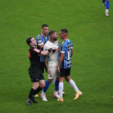  PORTO ALEGRE, RS, BRASIL, 13/09/2020-Grêmio x Fortaleza: Jogo válido pela 10ª rodada do Brasileirão, que ocorre na Arena. Foto- Isadora Neumann / Agencia RBS<!-- NICAID(14591120) -->