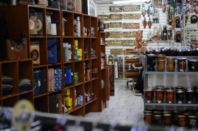  CAXIAS DO SUL, RS, BRASIL (16/09/2020)Lojas tradicionalistas sofrem perdas devido a pandemia. Joacir Fontana calcula perdas de 70% nas vendas nos 14 dias de setembro comparado a 2019. (Antonio Valiente/Agência RBS)<!-- NICAID(14593152) -->