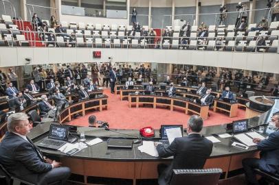 Plenário acatou denúncia contra a vice-governadora Daniela Reinehr, que pode resultar em seu impeachment.FOTO: Bruno Collaço / AGÊNCIA AL<!-- NICAID(14595272) -->