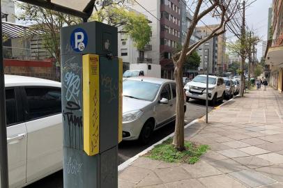 Cobrança de estacionamento rotativo é autorizada em três ruas da área central de Caxias<!-- NICAID(14595613) -->