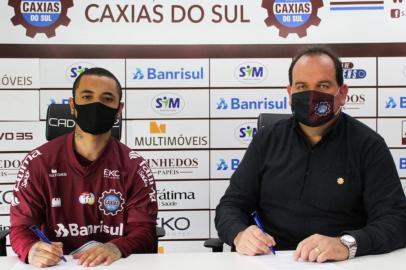 Matheuzinho é reforço do Caxias para a Série D<!-- NICAID(14595814) -->