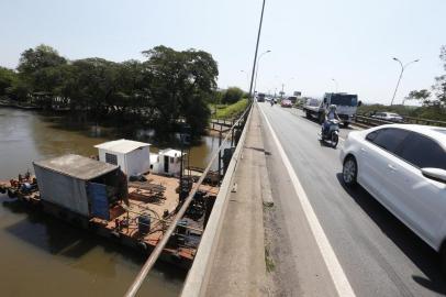  Novo Hamburgo, RS, BRASIL, 24/09/2020- Duplicação da ponte do Rio do Sinos. Foto: Lauro Alves / Agencia RBS<!-- NICAID(14600254) -->