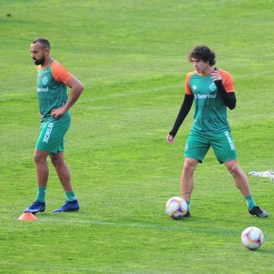  CAXIAS DO SUL, RS, BRASIL, 11/09/2020. Treino do Juventude no CT. O Ju está disputando a série B do Campeonato Brasileiro de 2020. Da E p/ D: Wagner, João Paulo, Dalberto e Nery Bareiro. (Porthus Junior/Agência RBS)Indexador:                                 <!-- NICAID(14590344) -->