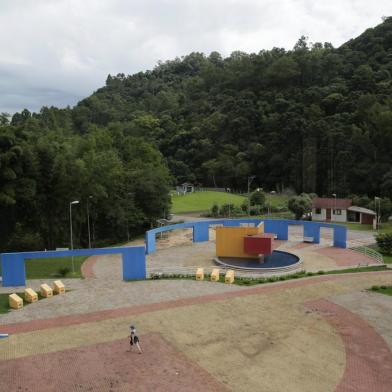  COQUEIRO BAIXO, RS, BRASIL, 06-01-2016 : Envelhecimento da População gaúcha. Segundo a FEE, o Rio Grande do Sul terá, em 15 anos, uma média de quase 25% de população idosa. (Foto: André Ávila/Agência RBS, Notícias)<!-- NICAID(11933914) -->