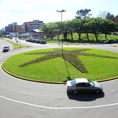  CAXIAS DO SUL, RS, BRASIL, 25/09/2019. Campus sede da UCS sofrerá alterações com novo plano diretor. Medida aprovada no Plano Diretor que desafeta as ruas internas ao campus da UCS, isto é, passa para o domínio privado. (Porthus Junior/Agência RBS)<!-- NICAID(14263796) -->