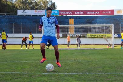 Giovane Gomez será titular contra o Tubarão pela segunda rodada da Série D<!-- NICAID(14602209) -->