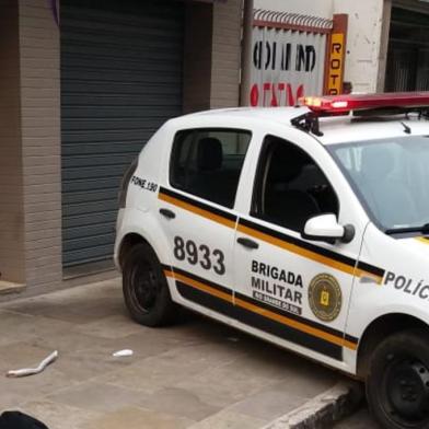 Homem é encontrado morto no centro de Caxias<!-- NICAID(14602473) -->