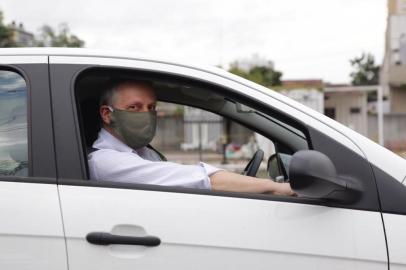  ****EM BAIXA****PORTO ALEGRE, 28/09/2020 - Chegada de candidatos ao debate em formato drive-in da Rádio Gaúcha<!-- NICAID(14602791) -->