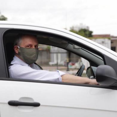  ****EM BAIXA****PORTO ALEGRE, 28/09/2020 - Chegada de candidatos ao debate em formato drive-in da Rádio Gaúcha<!-- NICAID(14602791) -->