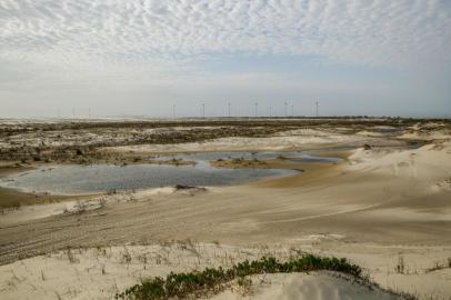  CIDREIRA, RS, BRASIL - 29.09.2020 - Dunas e restingas na beira da ERS-786 em Cidreira. (Foto: Isadora Neumann/Agencia RBS)<!-- NICAID(14604441) -->