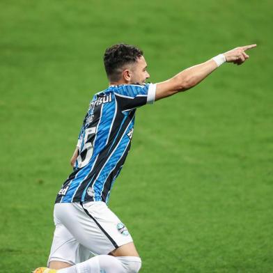 Gremio x Universidad CatolicaRS - FUTEBOL/CONMEBOL LIBERTADORES 2020 /GREMIO X UNIVERSIDAD CATOLICA - ESPORTES - Lance da partida entre Gremio e Universidad Catolica disputada na noite desta terca-feira, na Arena do Gremio, valida pela Conmebol Libertadores 2020. FOTO: LUCAS UEBEL/GREMIO FBPAEditoria: SPOLocal: Porto AlegreIndexador: Lucas UebelSecao: futebolFonte: Gremio.netFotógrafo: Gremio x Universidad Catolica<!-- NICAID(14604826) -->