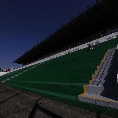  CAXIAS DO SUL, RS, BRASIL, 08/08/2020 - Juventude e CRB se enfrentam as 11 horas no estádio Alfredo Jaconi. Jogo válido pela primeira rodada da Série B do Campeonato Brasileiro. Os portões estarão fechados para torcedores devido a pandemia de coronavírus. (Marcelo Casagrande/Agência RBS)<!-- NICAID(14563753) -->