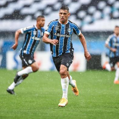 Grenal 428RS - FUTEBOL/CAMPEONATO BRASILEIRO 2020 /GRENAL 428 - ESPORTES - Lance da partida entre Gremio e Internacional disputada na tarde deste sabado, na Arena do Gremio, em partida valida pela Campeonato Brasileiro 2020. FOTO: LUCAS UEBEL/GREMIO FBPAEditoria: SPOLocal: Porto AlegreIndexador: Lucas UebelSecao: futebolFonte: Gremio.netFotógrafo: Grenal 428<!-- NICAID(14608540) -->