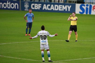  PORTO ALEGRE, RS, BRASIL - 07.10.2020 - O Grêmio recebe, na Arena, o Coritiba pela 14ª rodada do Brasileirão. (Foto: André Ávila/Agencia RBS)<!-- NICAID(14611645) -->