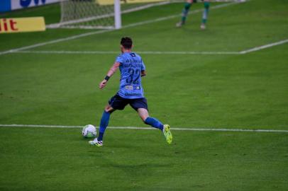  PORTO ALEGRE, RS, BRASIL - 07.10.2020 - O Grêmio recebe, na Arena, o Coritiba pela 14ª rodada do Brasileirão. (Foto: André Ávila/Agencia RBS)<!-- NICAID(14611781) -->