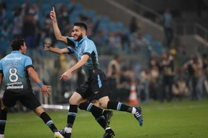  PORTO ALEGRE, RS, BRASIL, 03-06-2015 - Campeonato Brasileiro - 5ª Rodada, Grêmio x Corinthians na Arena.(Foto:RICARDO DUARTE/Agência RBS)Jogador Marcelo Oliveira faz o segundo gol, Grêmio 2x0 CorinthiansIndexador: Diego Vara<!-- NICAID(11453126) -->