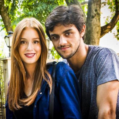 Totalmente Demais, Jonatas (Felipe simas) e Eliza (Marina Ruy Barbosa)